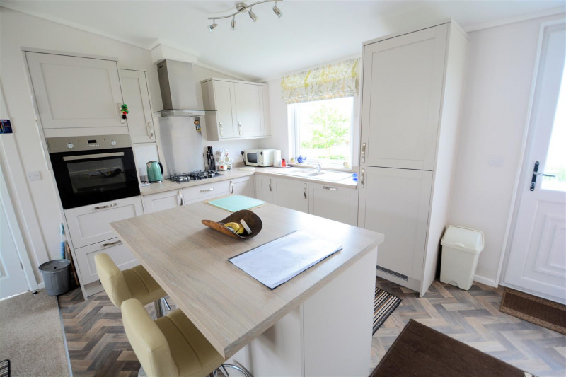 Property photo: kitchen